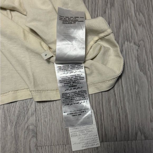 Gucci Cream Rabbit Tee - Picture 5 of 7